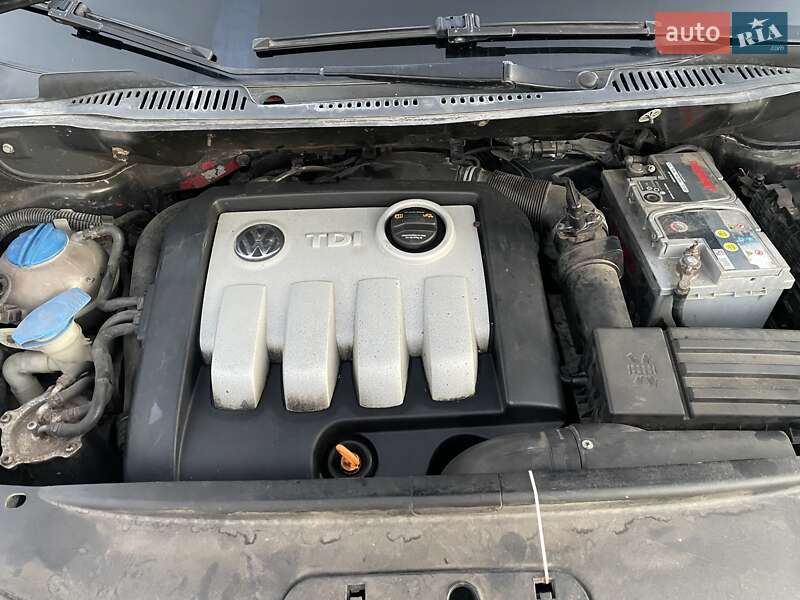 Минивэн Volkswagen Caddy 2004 в Шептицькому