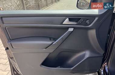 Минивэн Volkswagen Caddy 2016 в 
