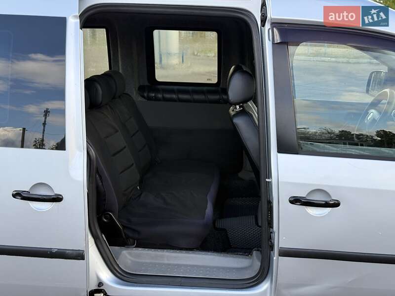 Минивэн Volkswagen Caddy 2004 в Николаеве