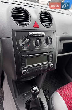 Минивэн Volkswagen Caddy 2006 в 