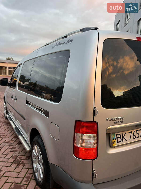 Минивэн Volkswagen Caddy 2009 в Ровно