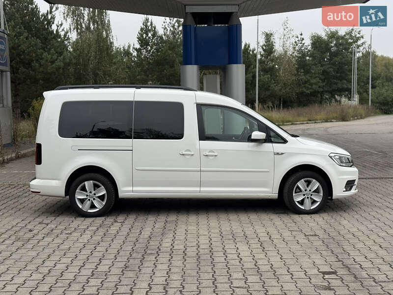 Минивэн Volkswagen Caddy 2016 в Львове
