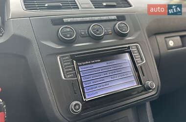 Минивэн Volkswagen Caddy 2016 в 