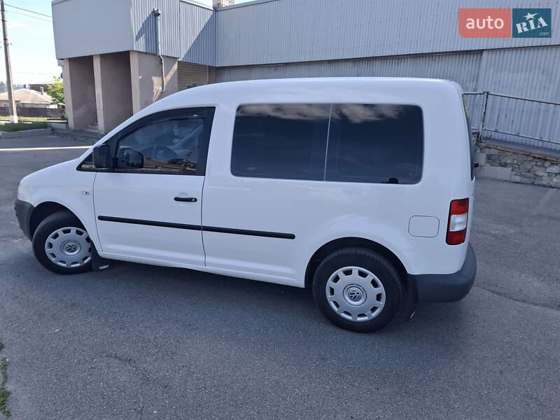 Мінівен Volkswagen Caddy 2009 в Харкові