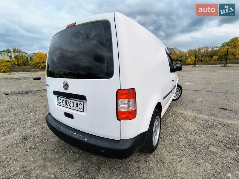 Вантажний фургон Volkswagen Caddy 2008 в Харкові