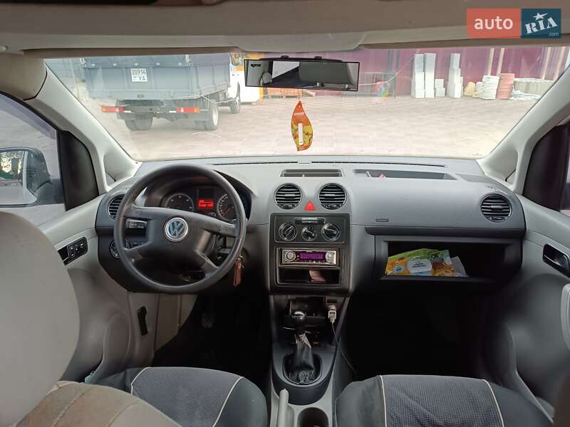 Грузопассажирский фургон Volkswagen Caddy 2004 в Змиеве