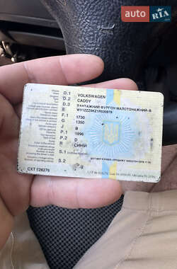 Грузовой фургон Volkswagen Caddy 2001 в 