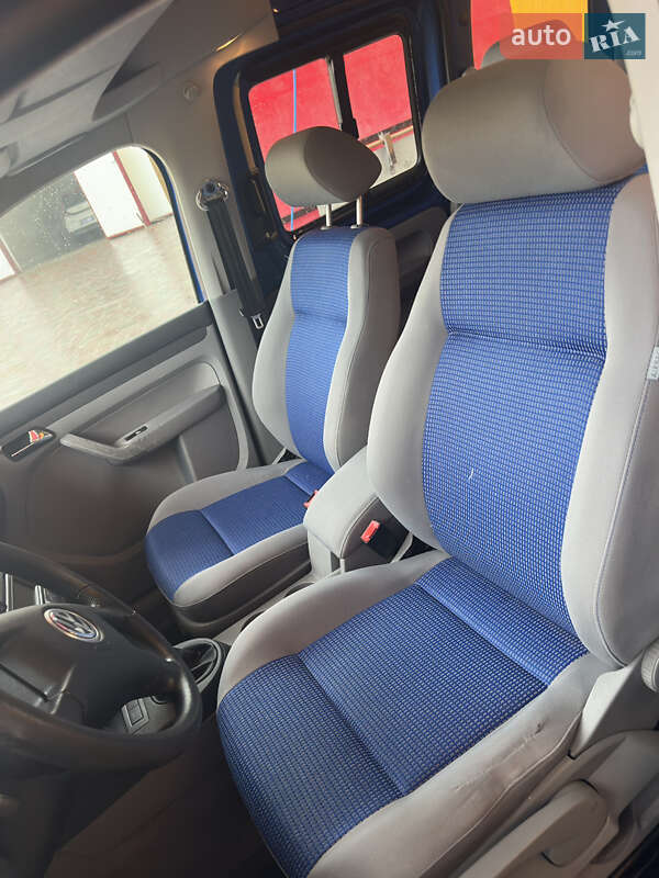 Минивэн Volkswagen Caddy 2005 в Збараже
