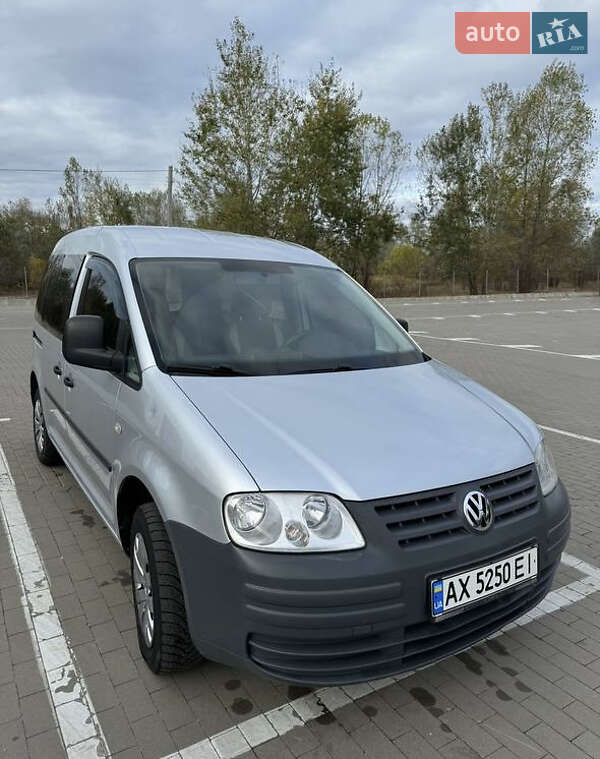 Volkswagen Caddy 2010