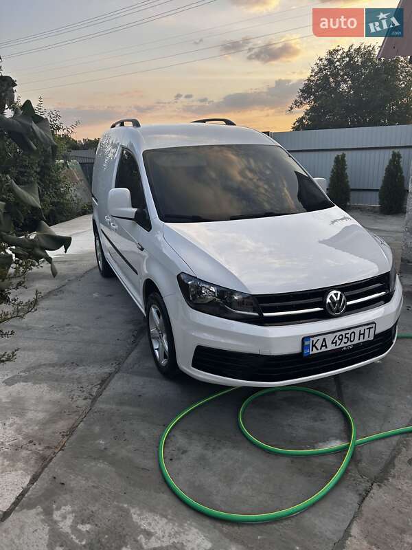 Грузовой фургон Volkswagen Caddy 2017 в Киеве фото 7 Грузовой фургон Volkswagen Caddy 2017 в Киеве