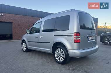 Минивэн Volkswagen Caddy 2013 в 