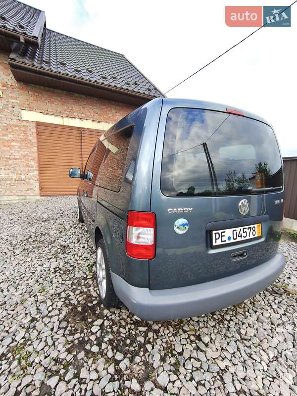 Минивэн Volkswagen Caddy 2006 в Львове