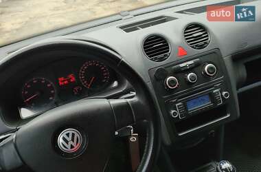 Минивэн Volkswagen Caddy 2009 в 
