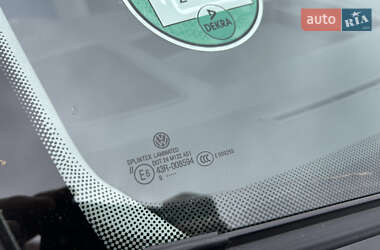 Минивэн Volkswagen Caddy 2009 в 
