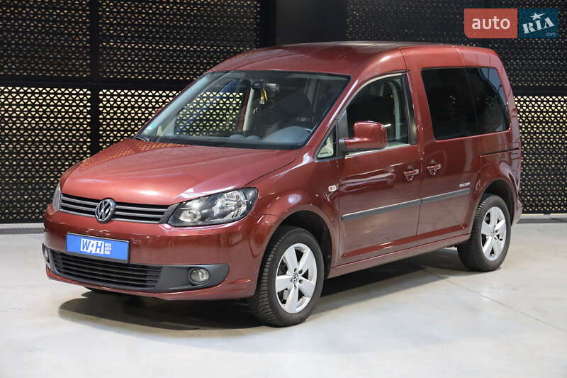 Минивэн Volkswagen Caddy 2014 в 