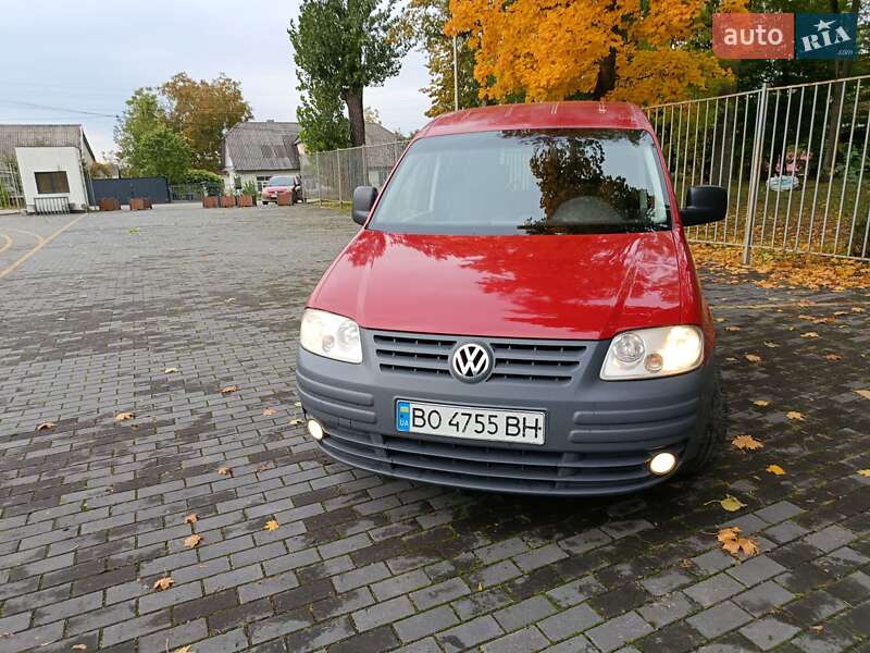 Минивэн Volkswagen Caddy 2005 в Вишневце