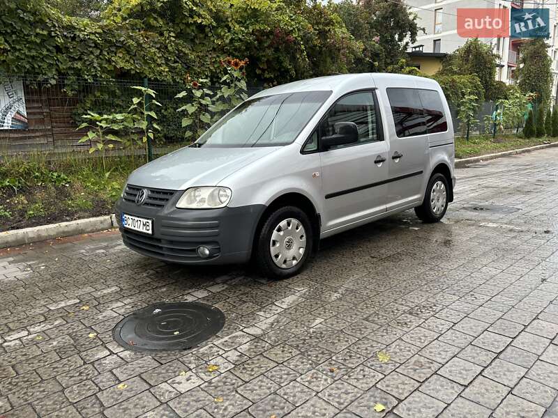 Минивэн Volkswagen Caddy 2008 в Львове