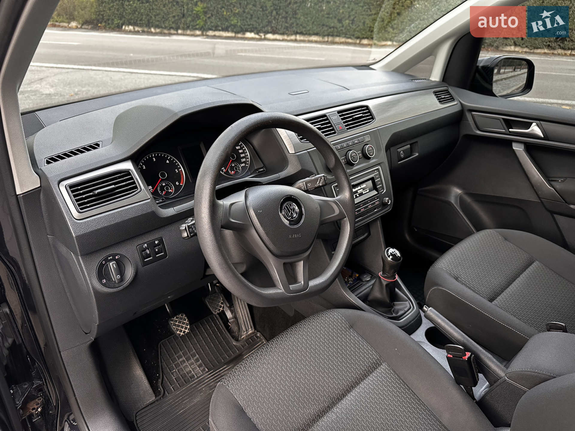 2016 Volkswagen Caddy - мініатюра 23