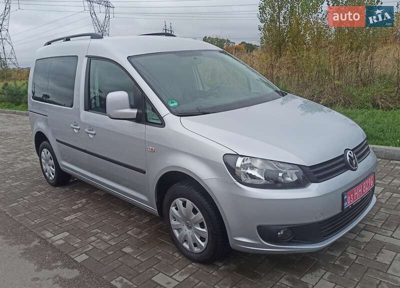 Минивэн Volkswagen Caddy 2010 в Ровно фото Минивэн Volkswagen Caddy 2010 в Ровно