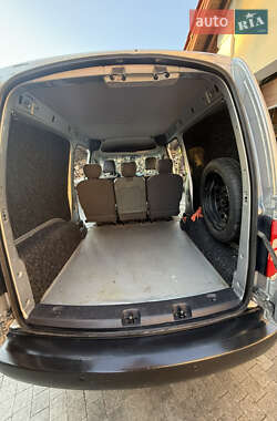 Грузовой фургон Volkswagen Caddy 2013 в 
