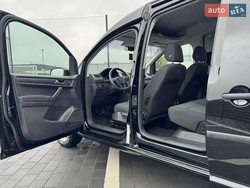 Минивэн Volkswagen Caddy 2017 в Мукачево