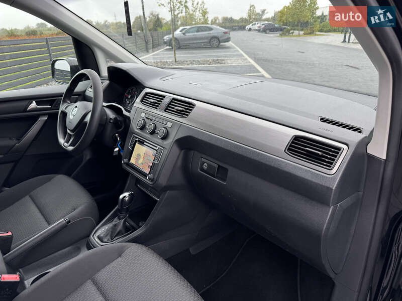 Минивэн Volkswagen Caddy 2017 в Мукачево