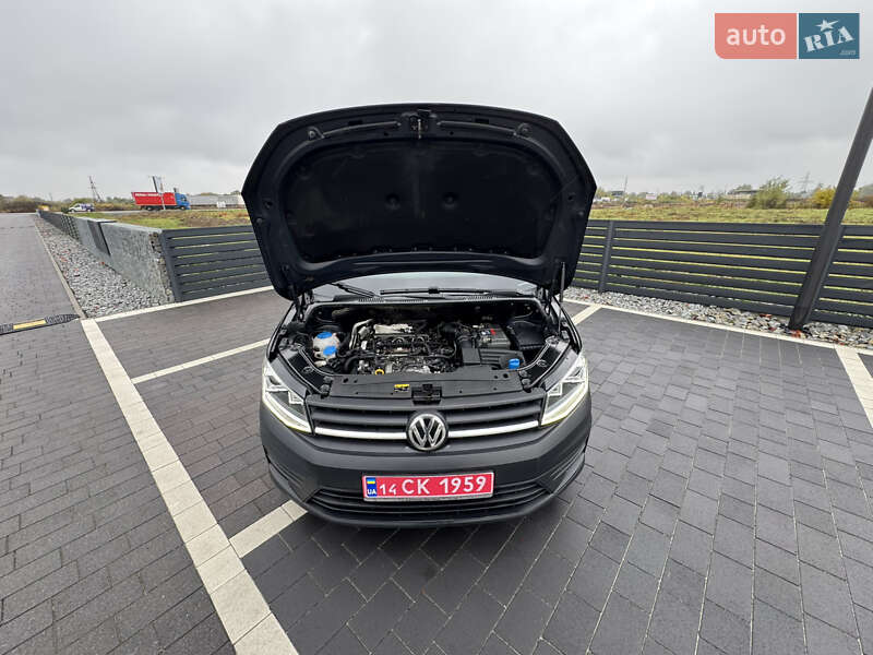 Минивэн Volkswagen Caddy 2017 в Мукачево