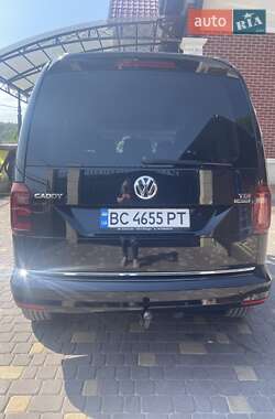 Минивэн Volkswagen Caddy 2016 в 