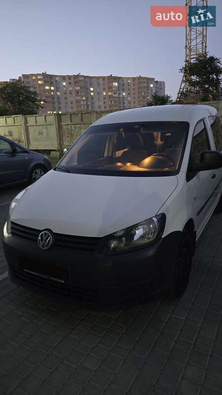 Минивэн Volkswagen Caddy 2013 в Одессе