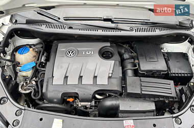 Минивэн Volkswagen Caddy 2011 в 