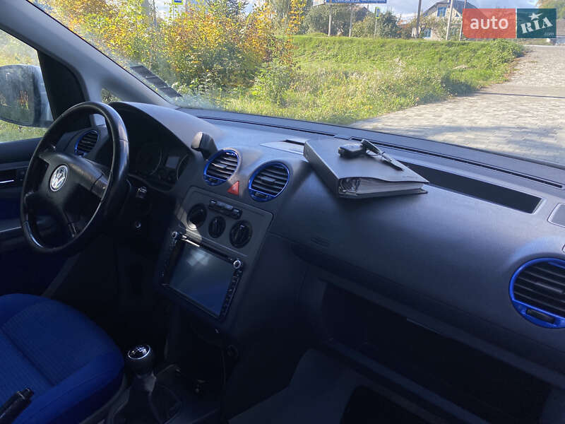 Минивэн Volkswagen Caddy 2007 в Вознесенске