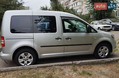 Минивэн Volkswagen Caddy 2013 в 