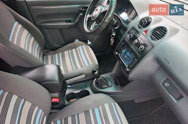 Минивэн Volkswagen Caddy 2010 в 