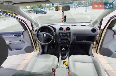 Минивэн Volkswagen Caddy 2010 в 
