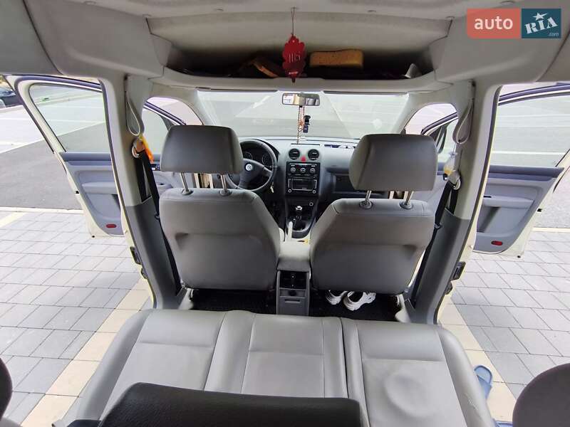 Минивэн Volkswagen Caddy 2010 в Журавном фото 9 Минивэн Volkswagen Caddy 2010 в Журавном