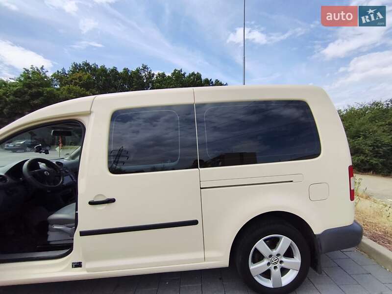 Минивэн Volkswagen Caddy 2010 в Журавном фото 19 Минивэн Volkswagen Caddy 2010 в Журавном
