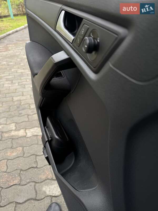 Минивэн Volkswagen Caddy 2015 в Тячеве