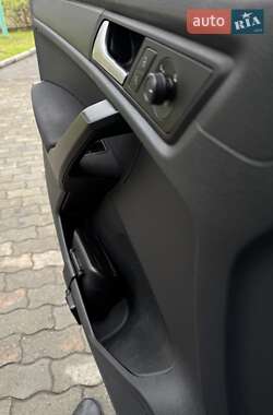 Минивэн Volkswagen Caddy 2015 в 