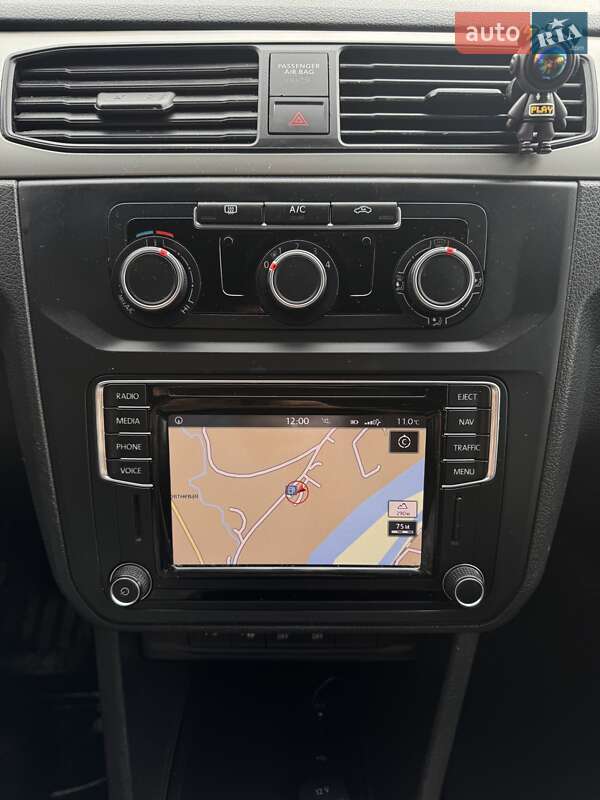 Минивэн Volkswagen Caddy 2015 в Тячеве