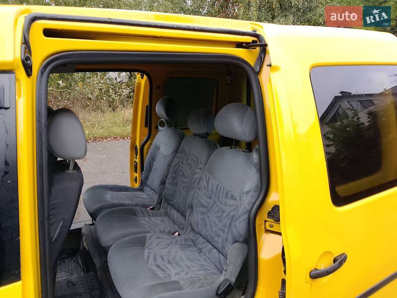 Минивэн Volkswagen Caddy 2006 в Киеве