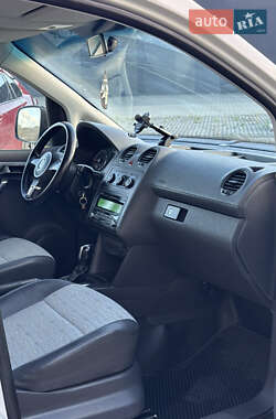 Минивэн Volkswagen Caddy 2011 в 