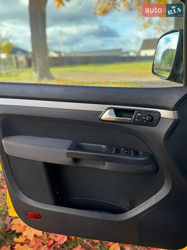 Мінівен Volkswagen Caddy 2006 в Зарічному фото 19 Мінівен Volkswagen Caddy 2006 в Зарічному