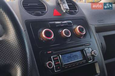 Грузовой фургон Volkswagen Caddy 2006 в 