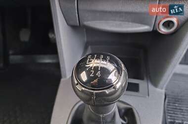 Грузовой фургон Volkswagen Caddy 2006 в 