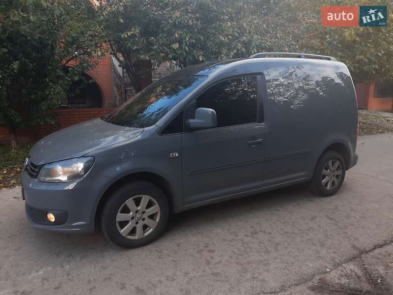 Грузовой фургон Volkswagen Caddy 2014 в Борисполе фото 8 Грузовой фургон Volkswagen Caddy 2014 в Борисполе