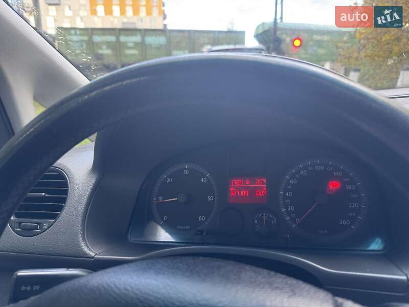 Минивэн Volkswagen Caddy 2007 в Львове
