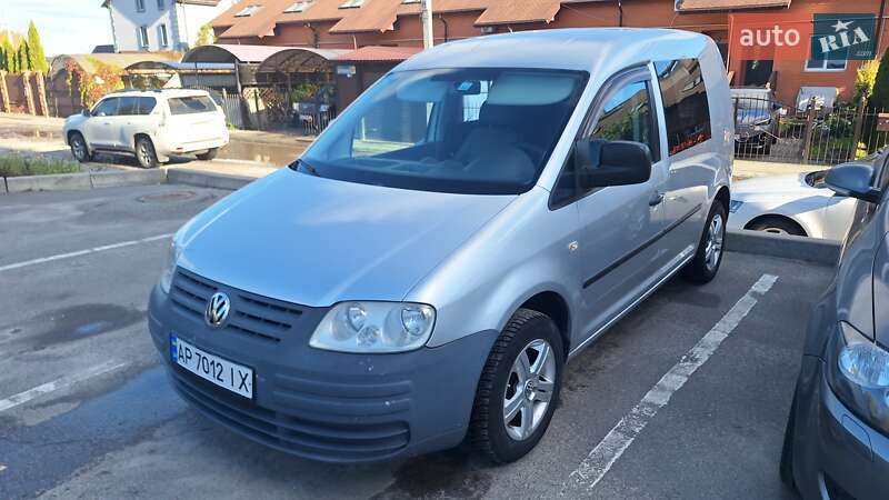 Минивэн Volkswagen Caddy 2008 в Киеве