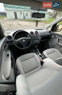 Минивэн Volkswagen Caddy 2009 в 