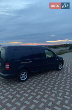 Вантажний фургон Volkswagen Caddy 2011 в 