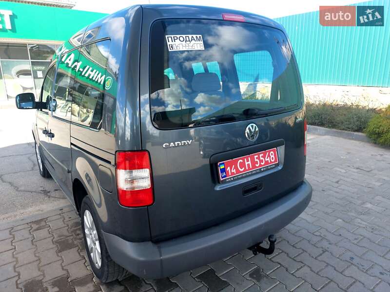 Минивэн Volkswagen Caddy 2010 в Черновцах